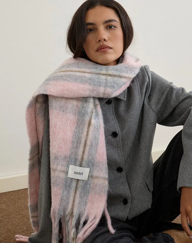 Scarf In Brushed Knit Pink Check 1