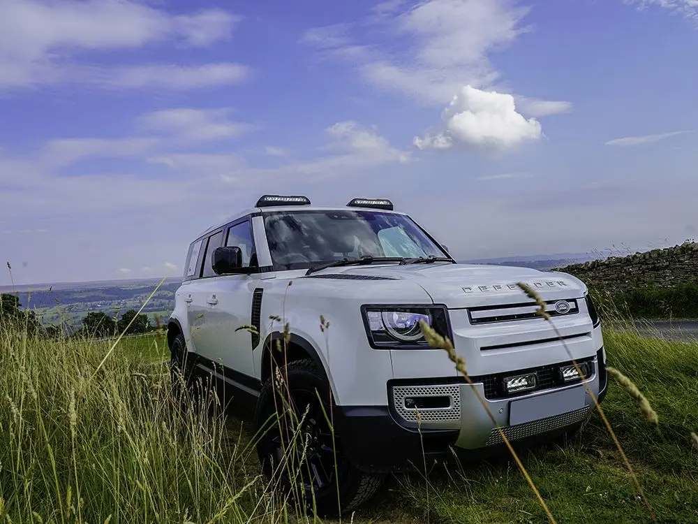 Land Rover Defender (2020+) - Roof Pods 1