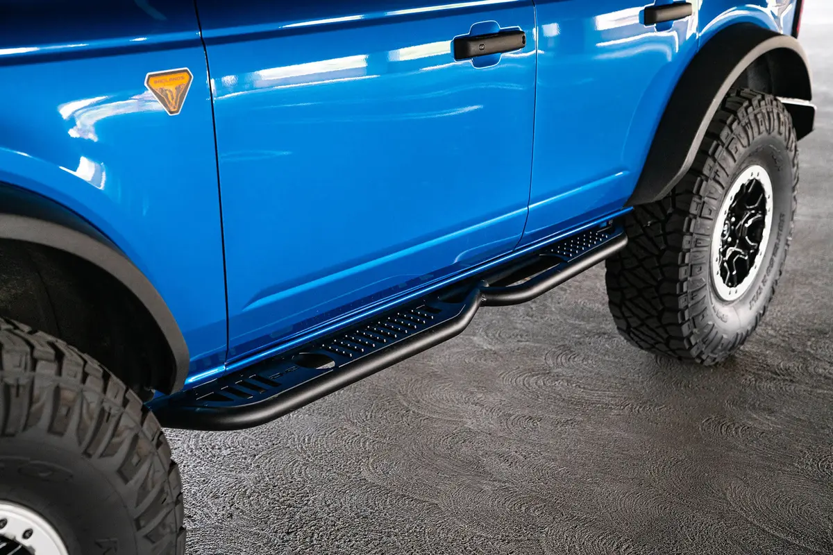 Ford Bronco Nerf Bars 4 Door Models | Dv8 Offroad 1