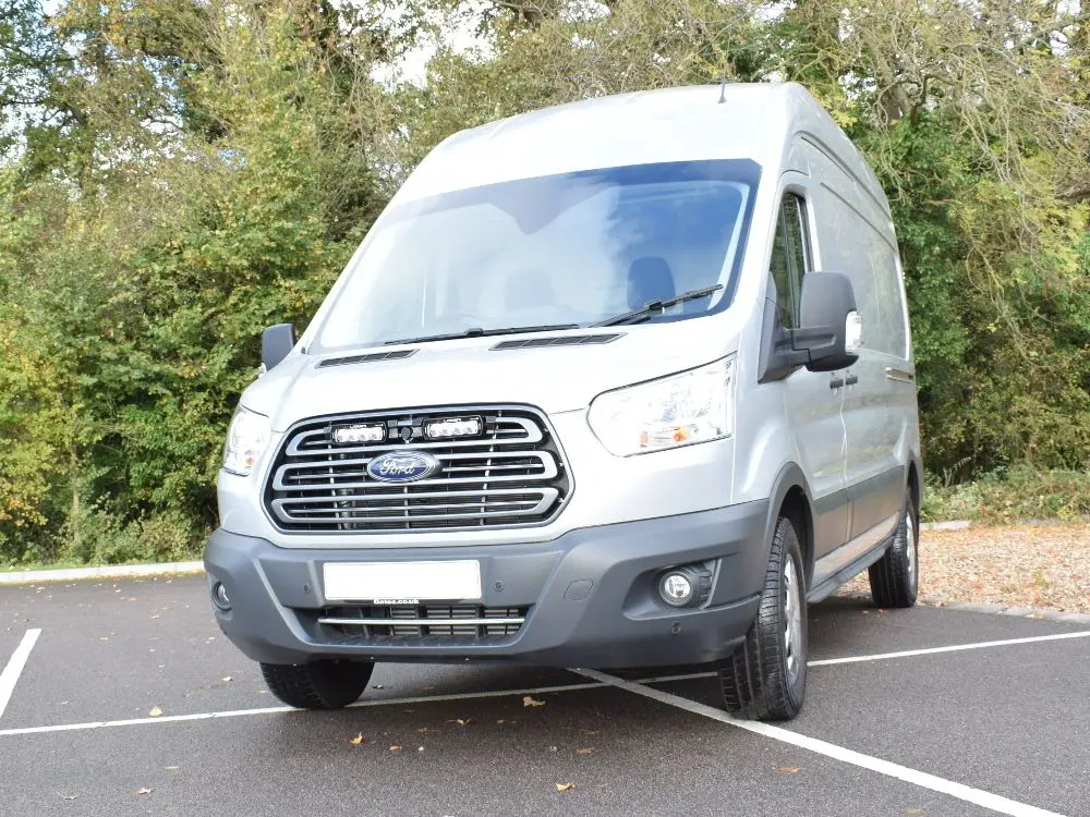 Ford Transit (2015+) Grill Kit - St4 Evolution 1