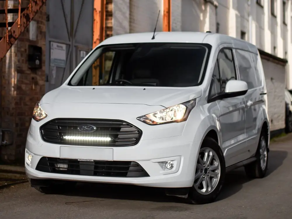 Ford Transit Connect (2018+) Grill Kit - Linear-18 1