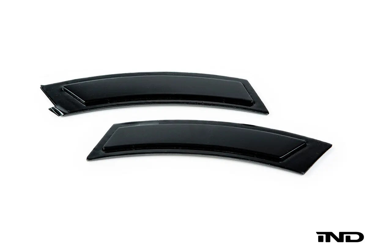 Ind E89 Z4 Painted Front Reflector Set 1