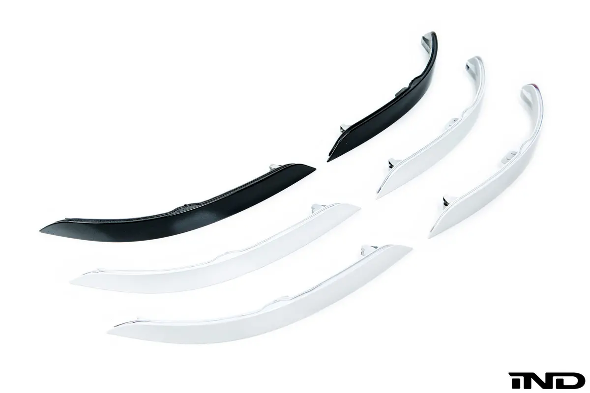 Ind F15 X5 Painted Rear Reflector Set 1