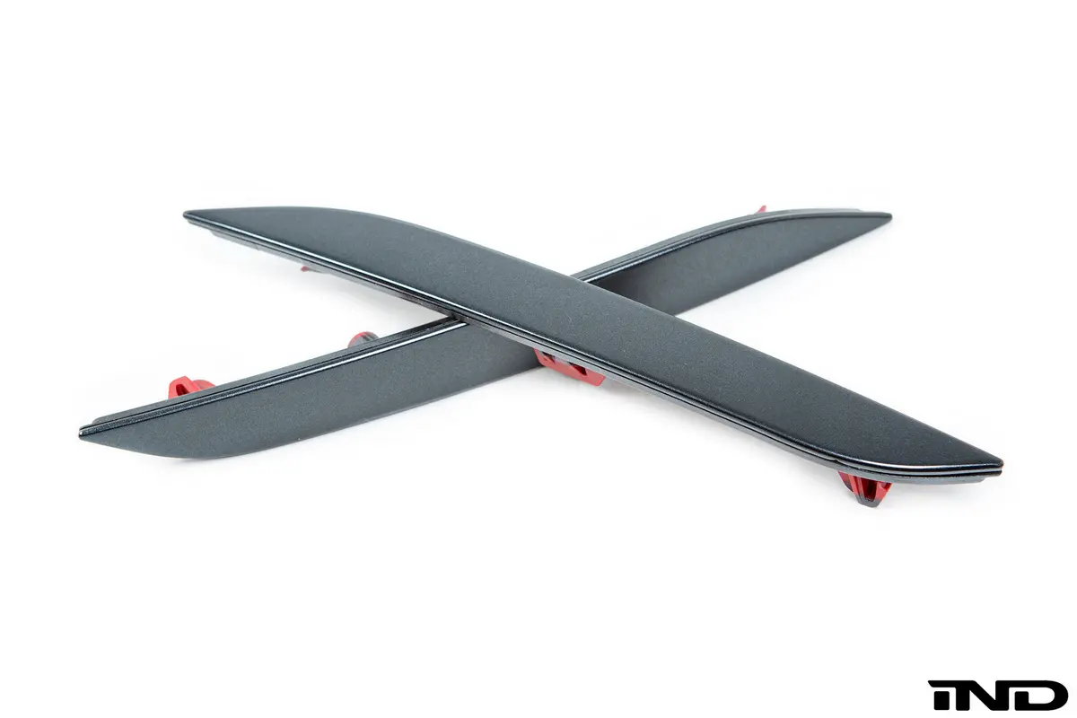 Ind F22 2-Series M-Sport Painted Rear Reflector Set 4