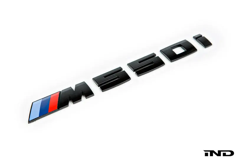 Ind G30 M550i Painted Trunk Emblem 1