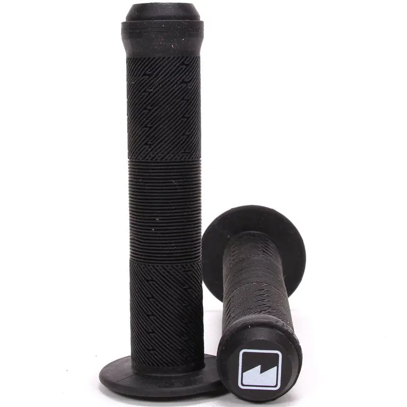 Merritt - Pete Sawyer Grips 1