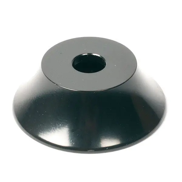 United - Rear Hubguard - Cromoly 1