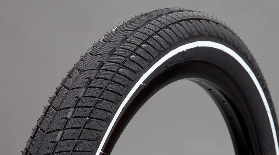 United  Swerve Tire 1