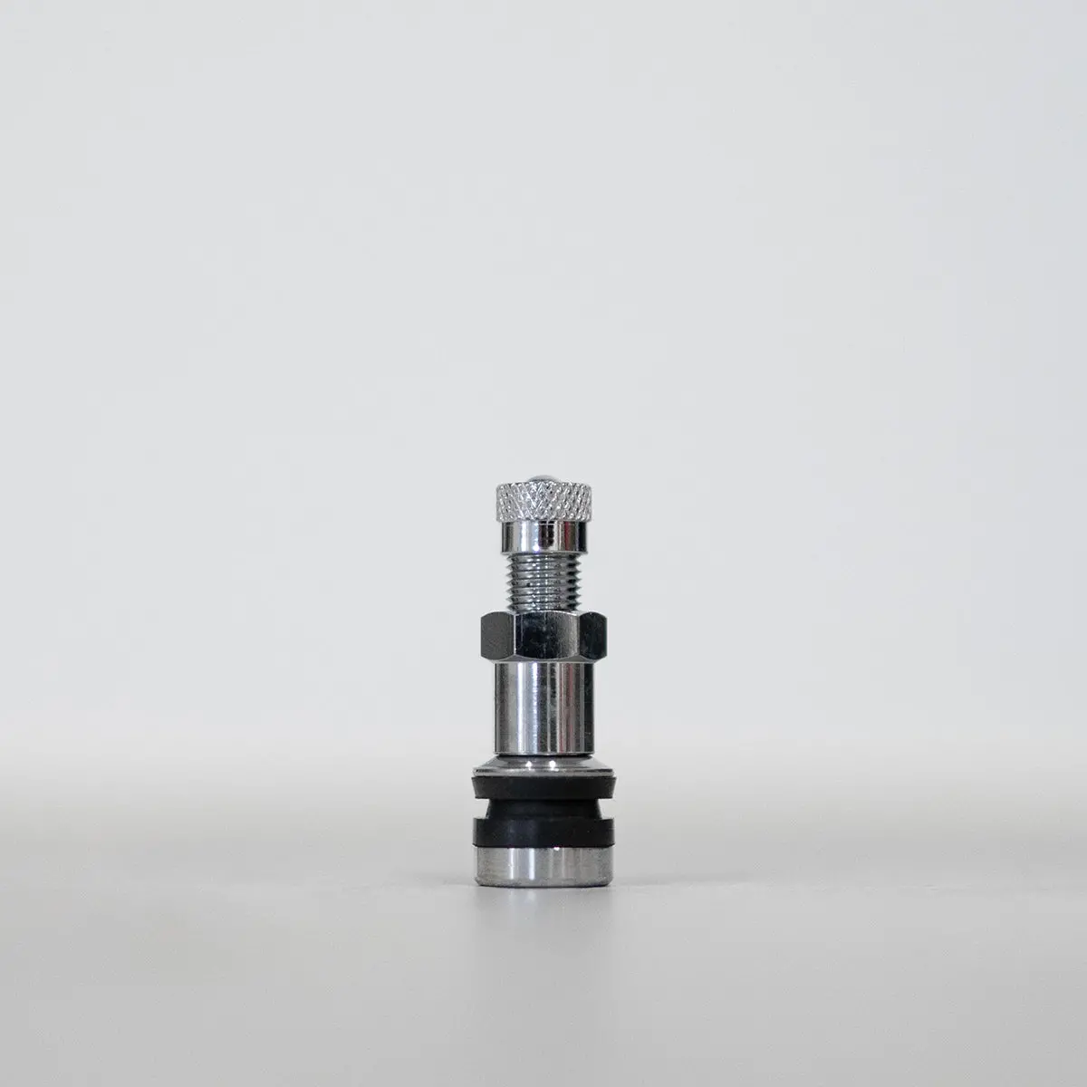 Chrome | Wheel Valves 1