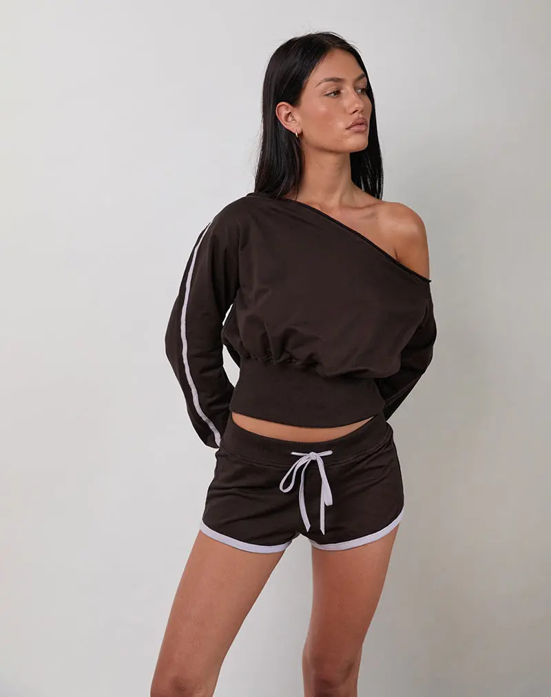 Resata Runner Shorts In Bitter Chocolate With Violet Binding 1