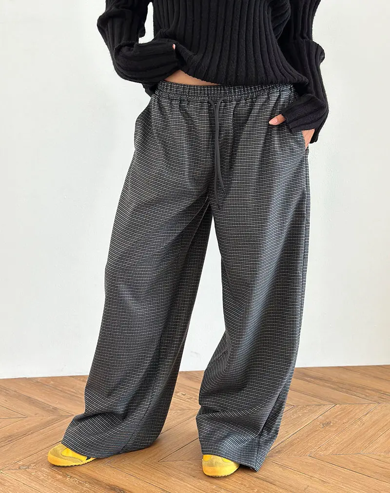 Sasari Oversize Trouser In Check Navy 1